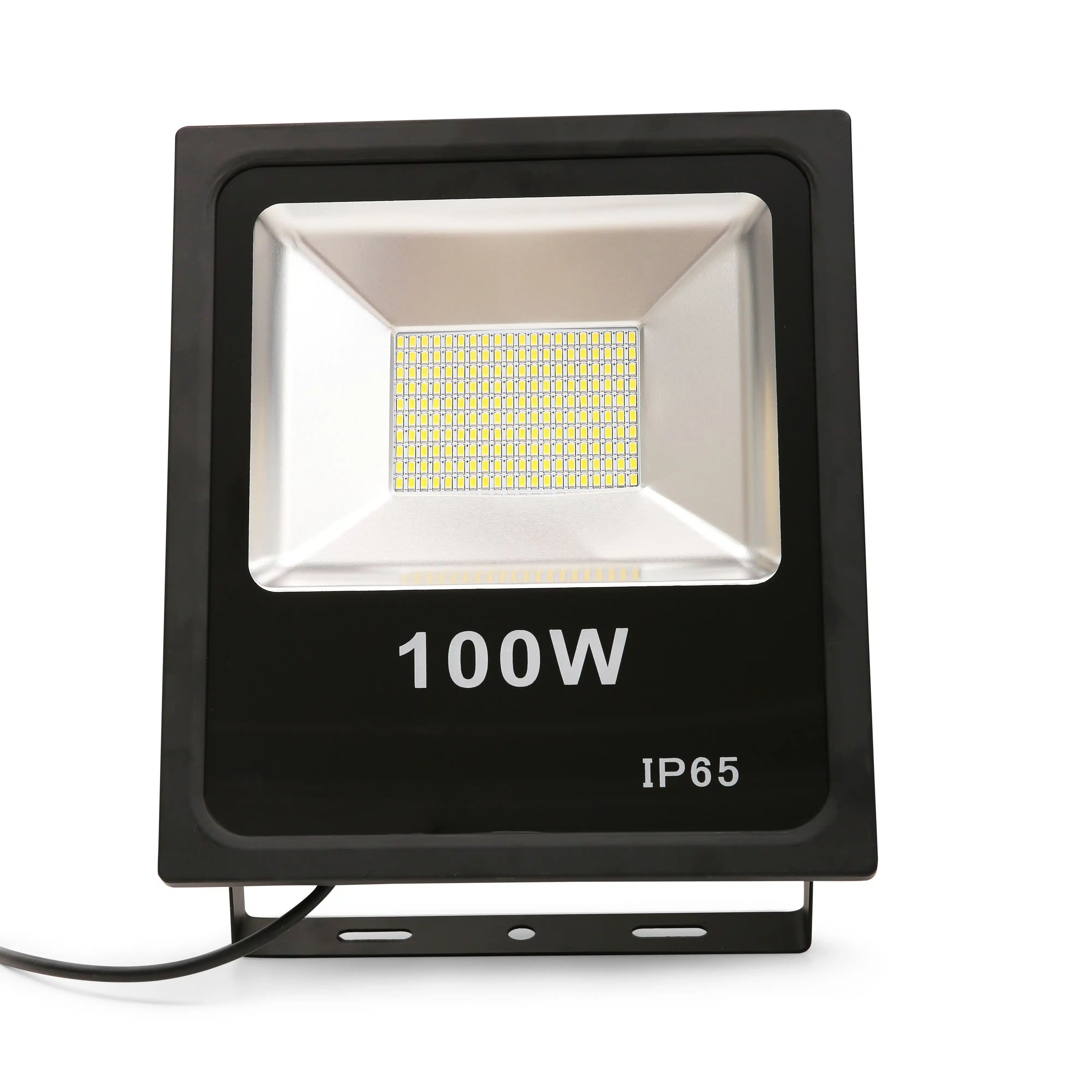 LỜI KHUYÊN HỮU ÍCH GIÚP BẠN LỰA CHỌN ĐÈN PHA LED NGOÀI TRỜI HIỆU QUẢ NHẤT.